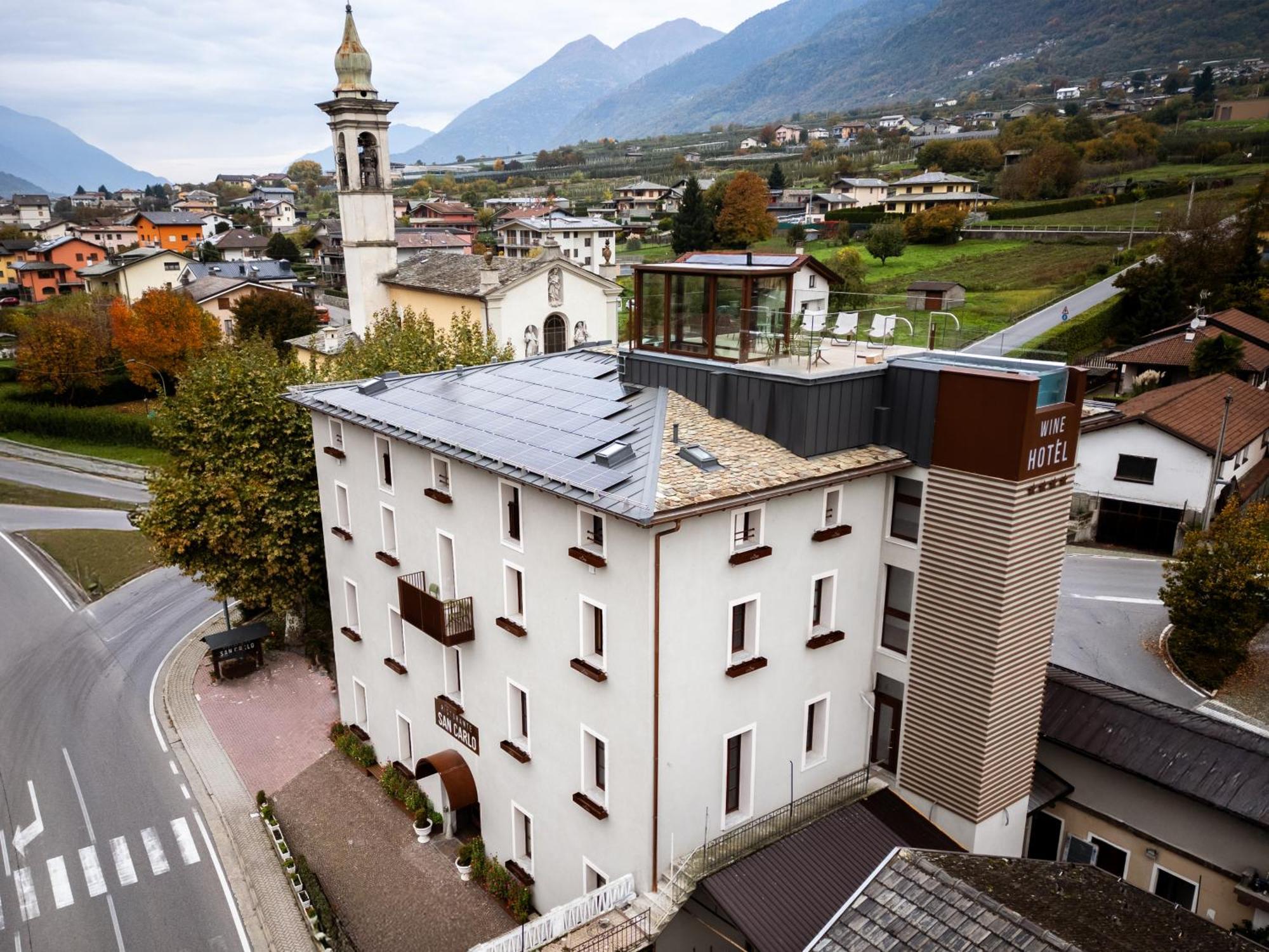 Wine Hotel San Carlo - Relais & Spa Chiuro Exterior photo